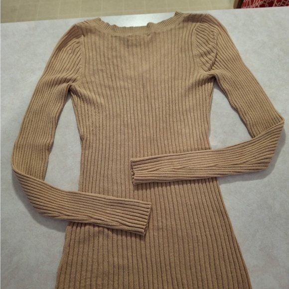 Express Tan Ribbed Knit Top - Picture 3 of 4